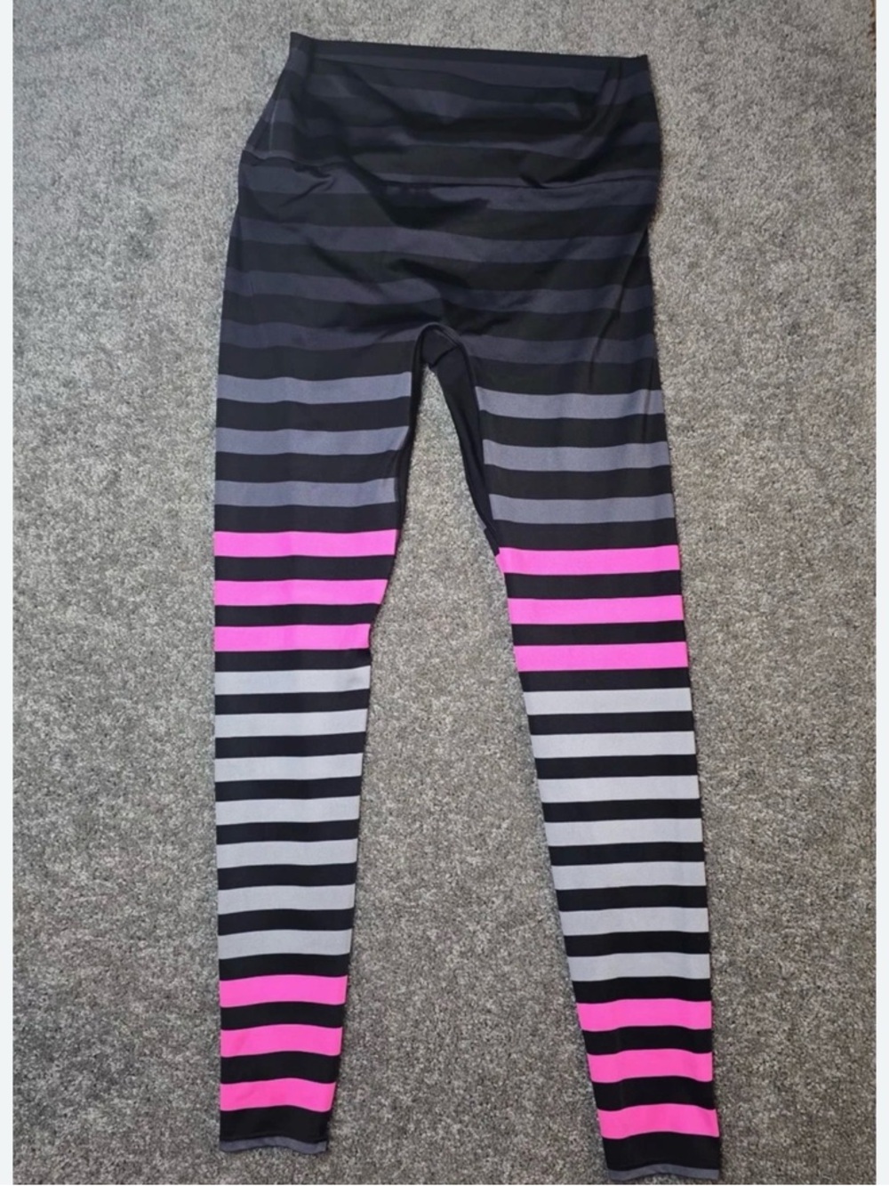 K-Deer Striped Black & Pink Athletic Leggings